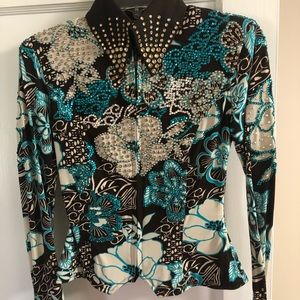 Multi colored horse show blouse. Nice collar and cuffs
